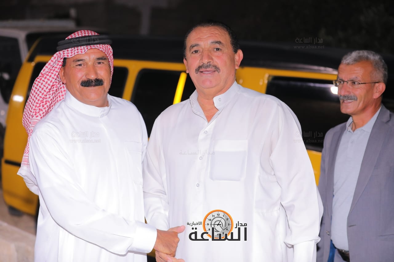 Madar Al-Saa Images 0.6905209800194537