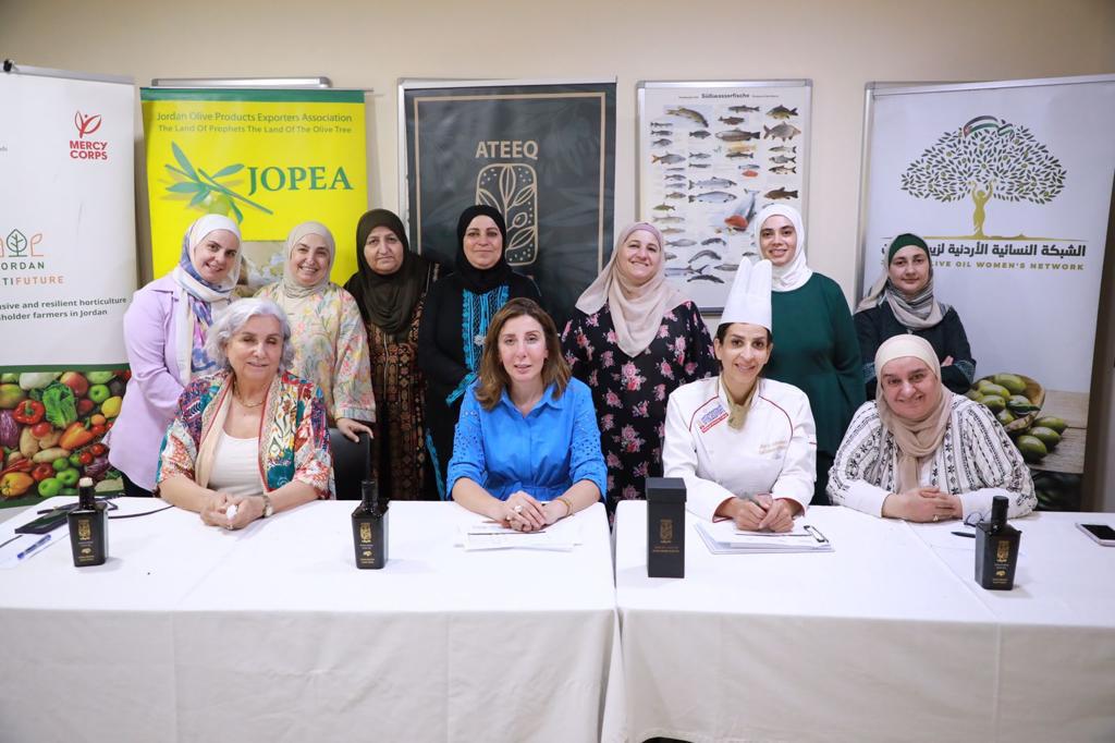 Madar Al-Saa Images 0.37706901561817574