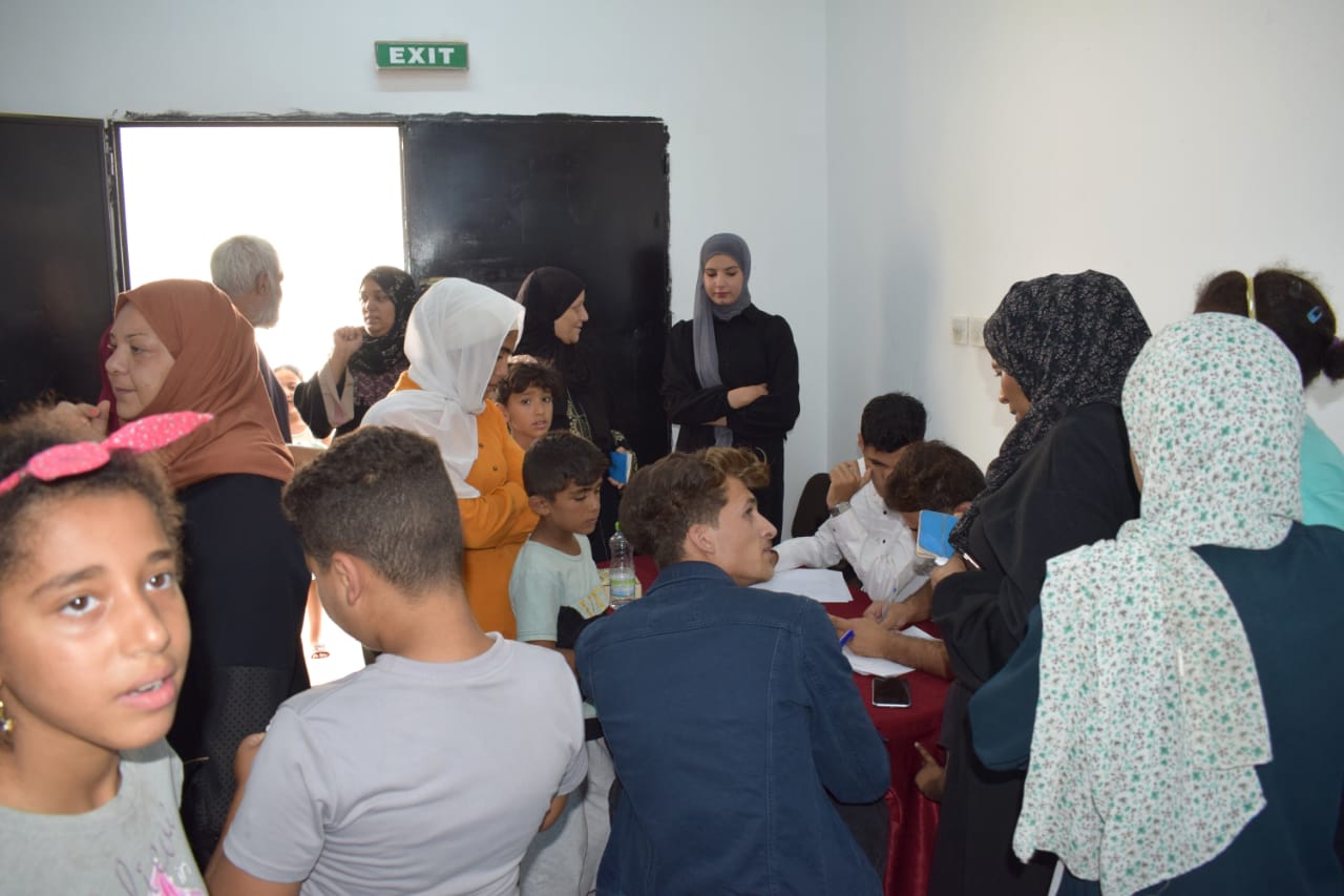 Madar Al-Saa Images 0.41111531256513234