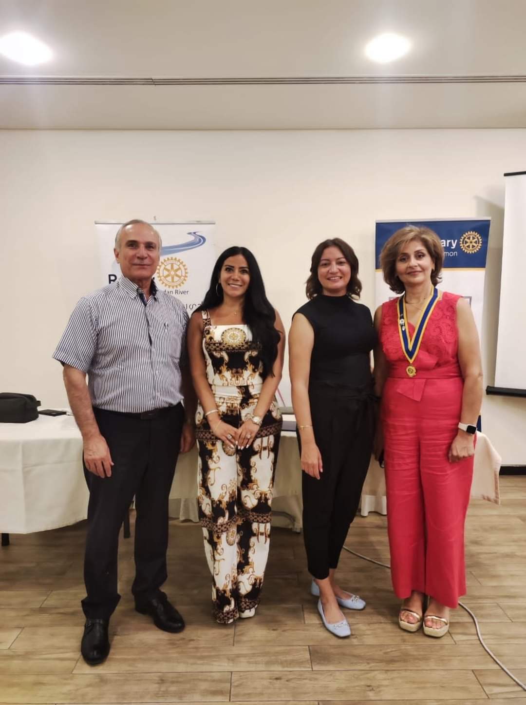 Madar Al-Saa Images 0.9246147698711216