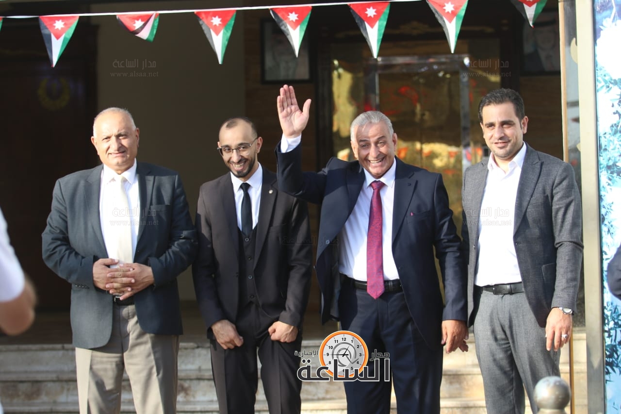 Madar Al-Saa Images 0.5187465399109388