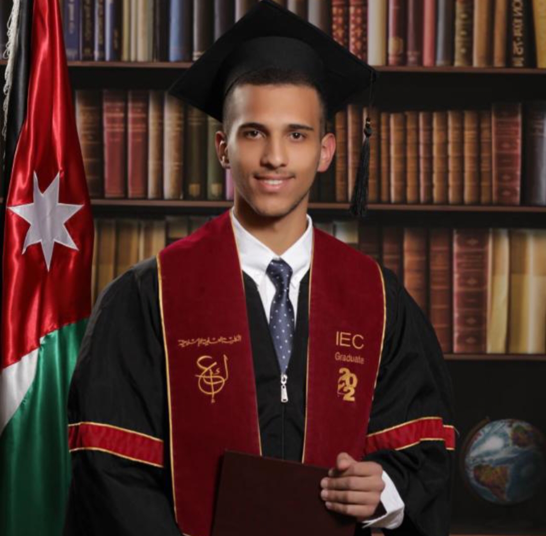 Madar Al-Saa Images 0.7281795221189911