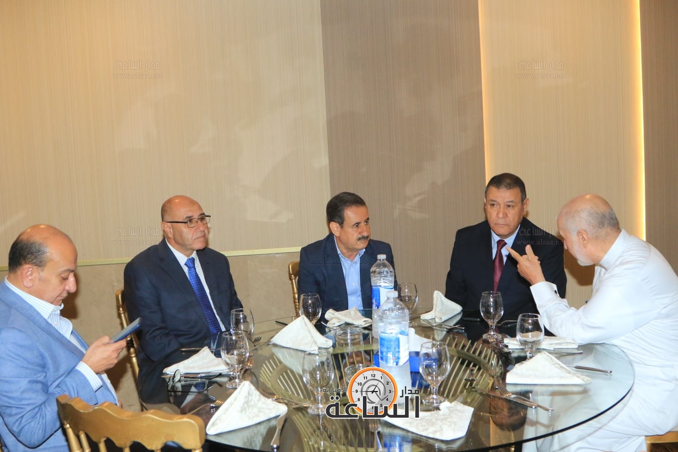 Madar Al-Saa Images 0.44278767173351297