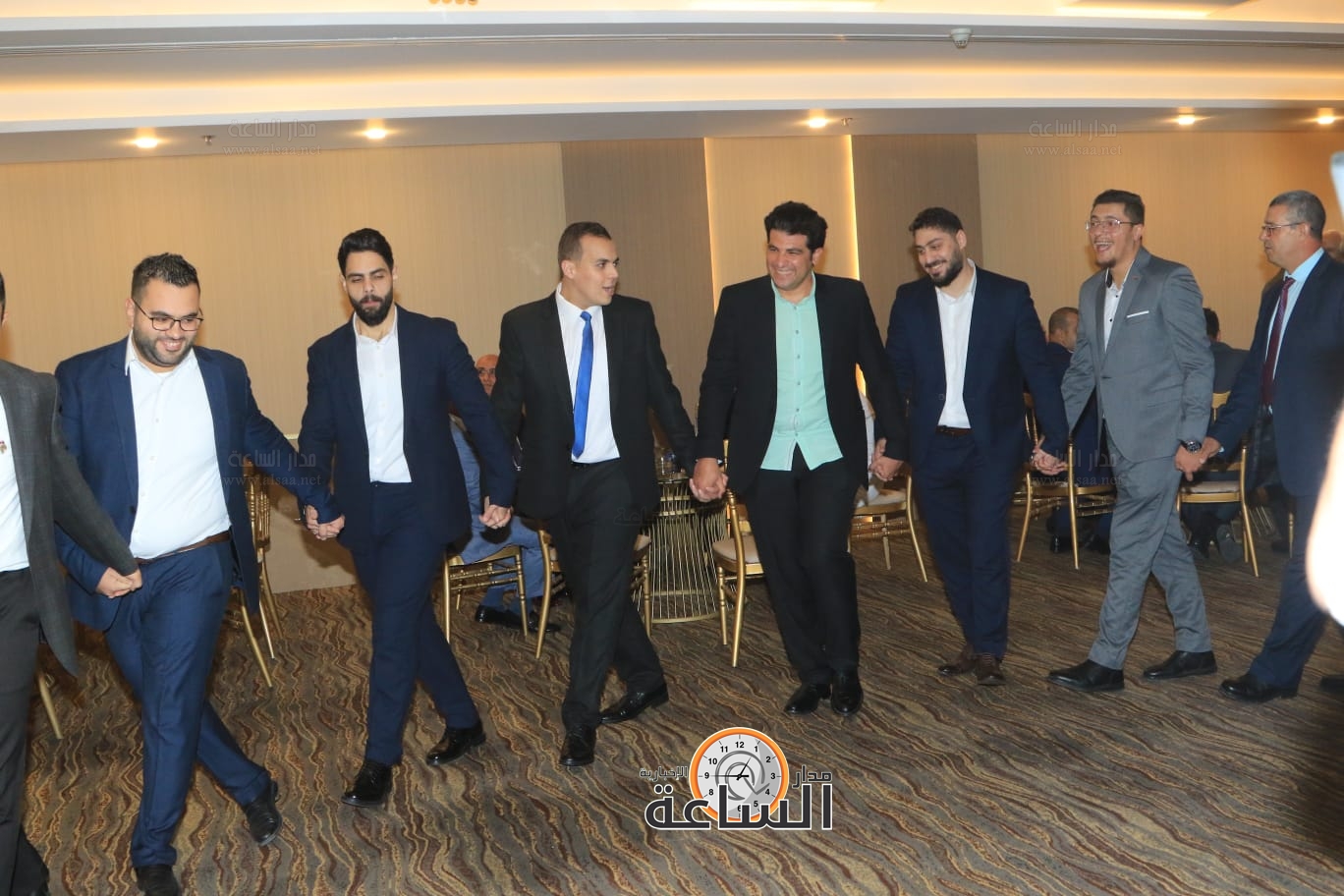 Madar Al-Saa Images 0.04176633159912024