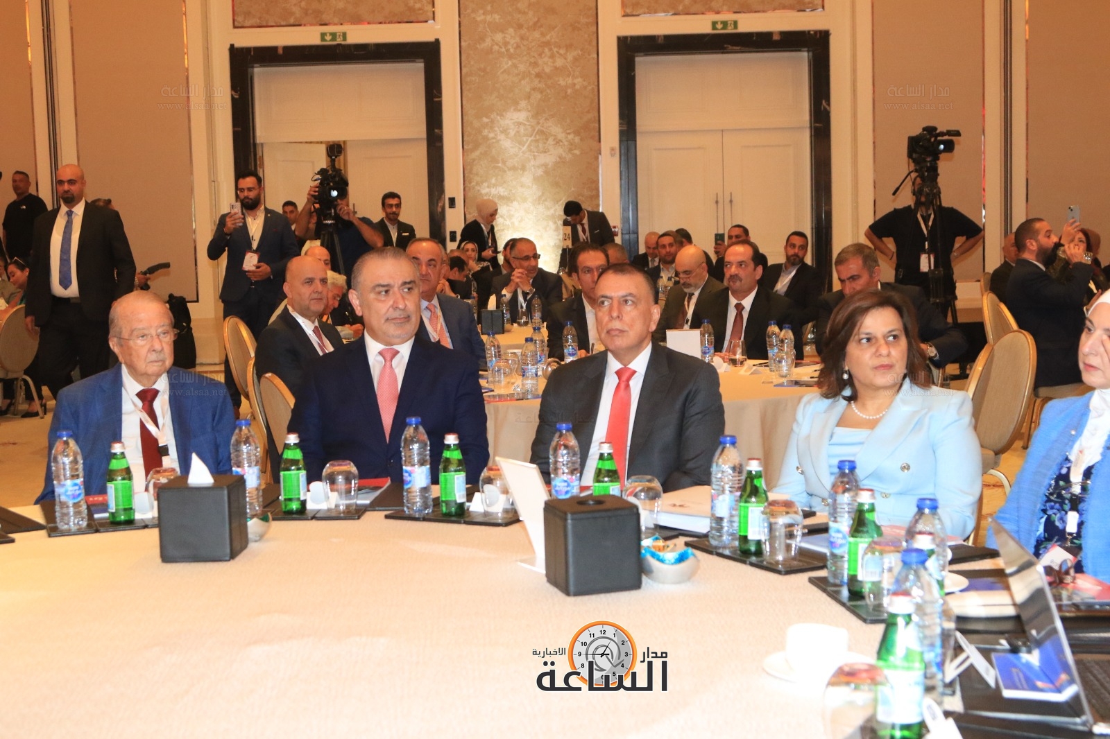 Madar Al-Saa Images 0.9491593657395997