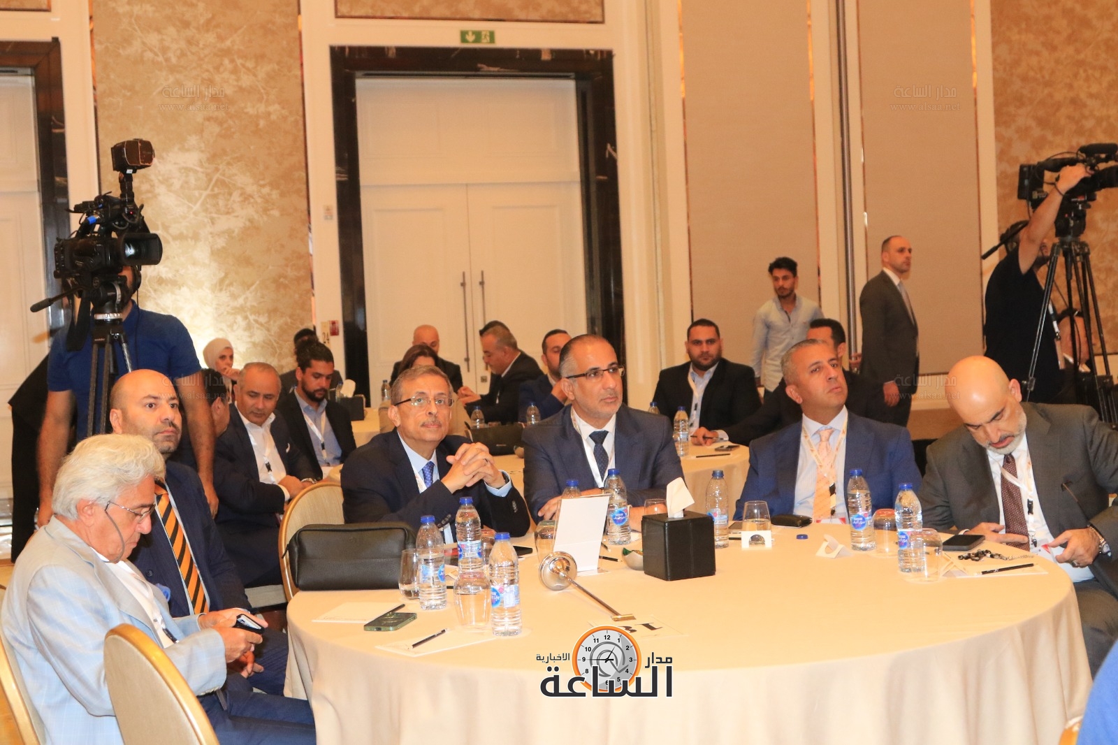 Madar Al-Saa Images 0.3296002317435489