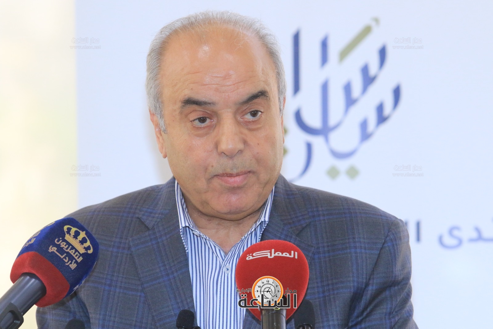 Madar Al-Saa Images 0.41290532296065596