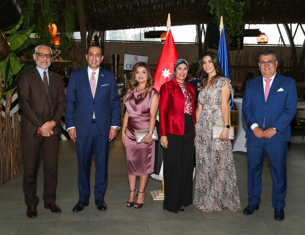 Madar Al-Saa Images 0.8348947370809108