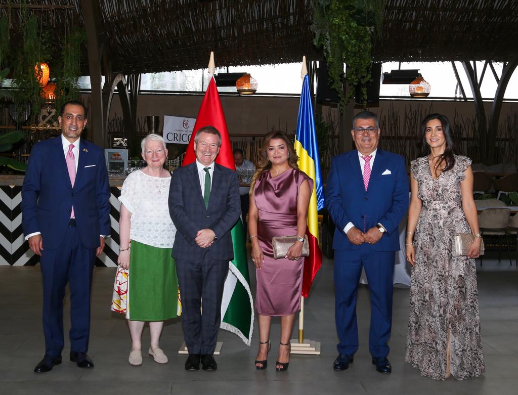 Madar Al-Saa Images 0.5512532349936317