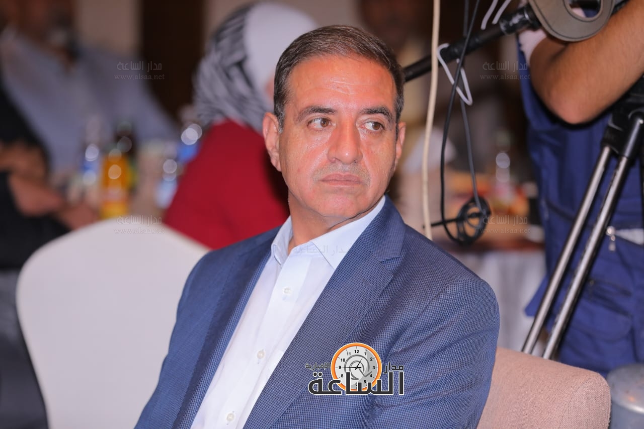 Madar Al-Saa Images 0.46229480488379715