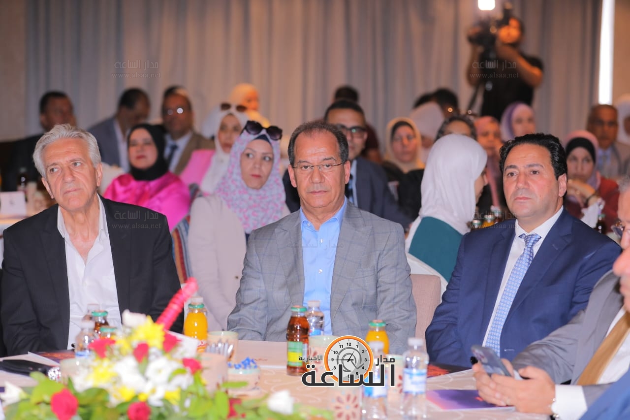 Madar Al-Saa Images 0.3384673514979799