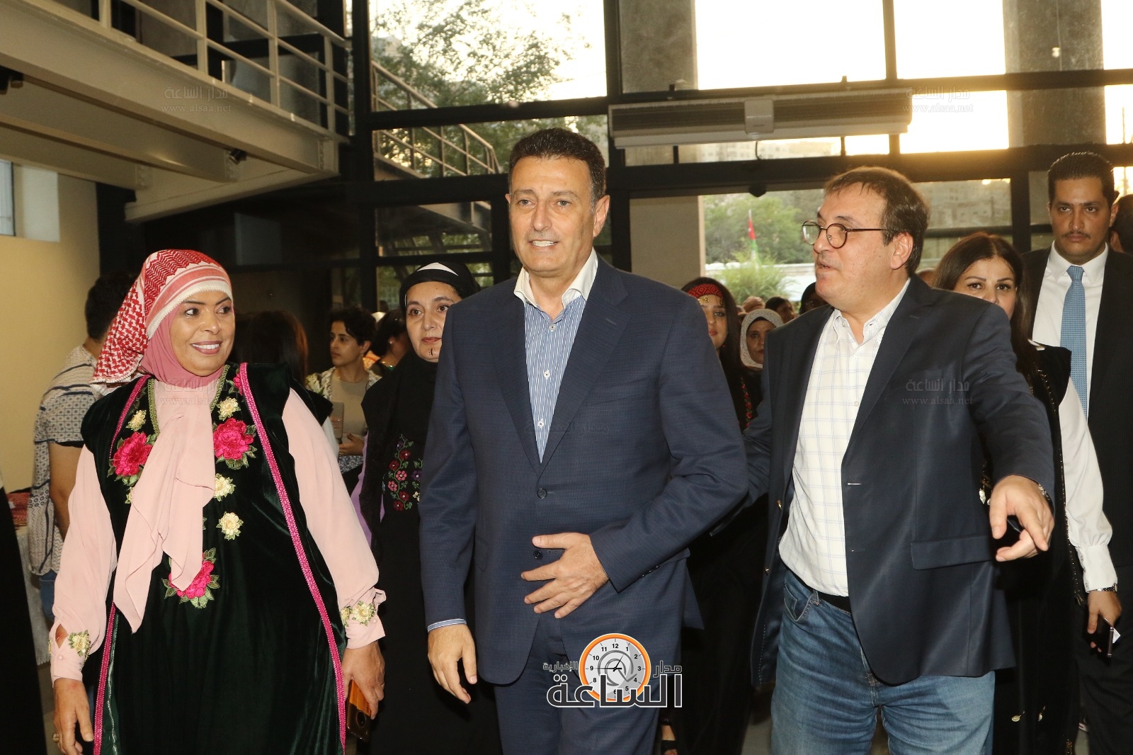 Madar Al-Saa Images 0.4740557108019222