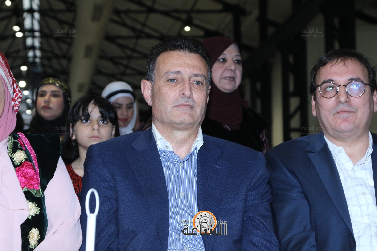 Madar Al-Saa Images 0.15355348357754917