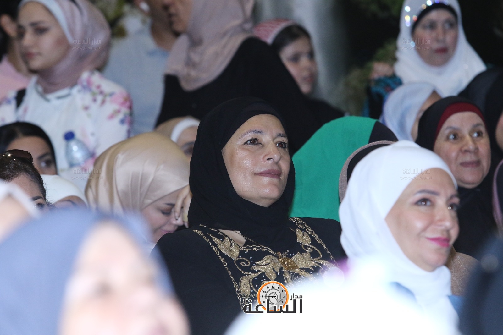 Madar Al-Saa Images 0.8103986076044895