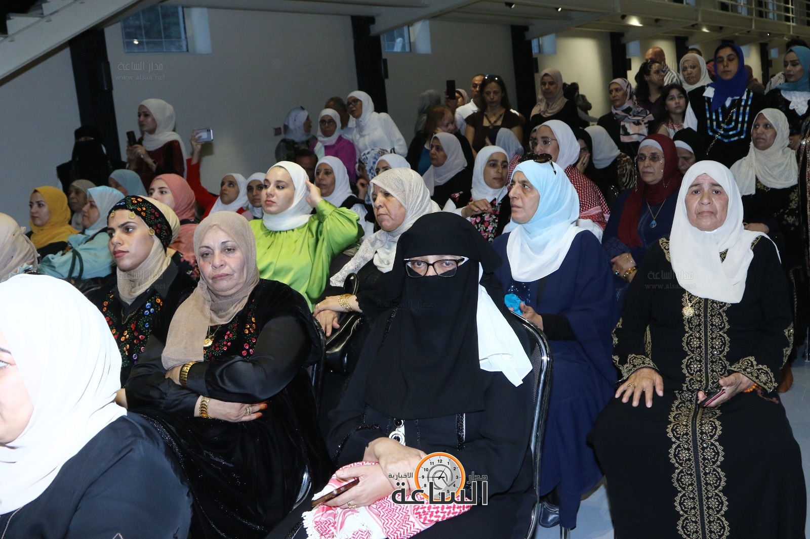 Madar Al-Saa Images 0.5530157138781624