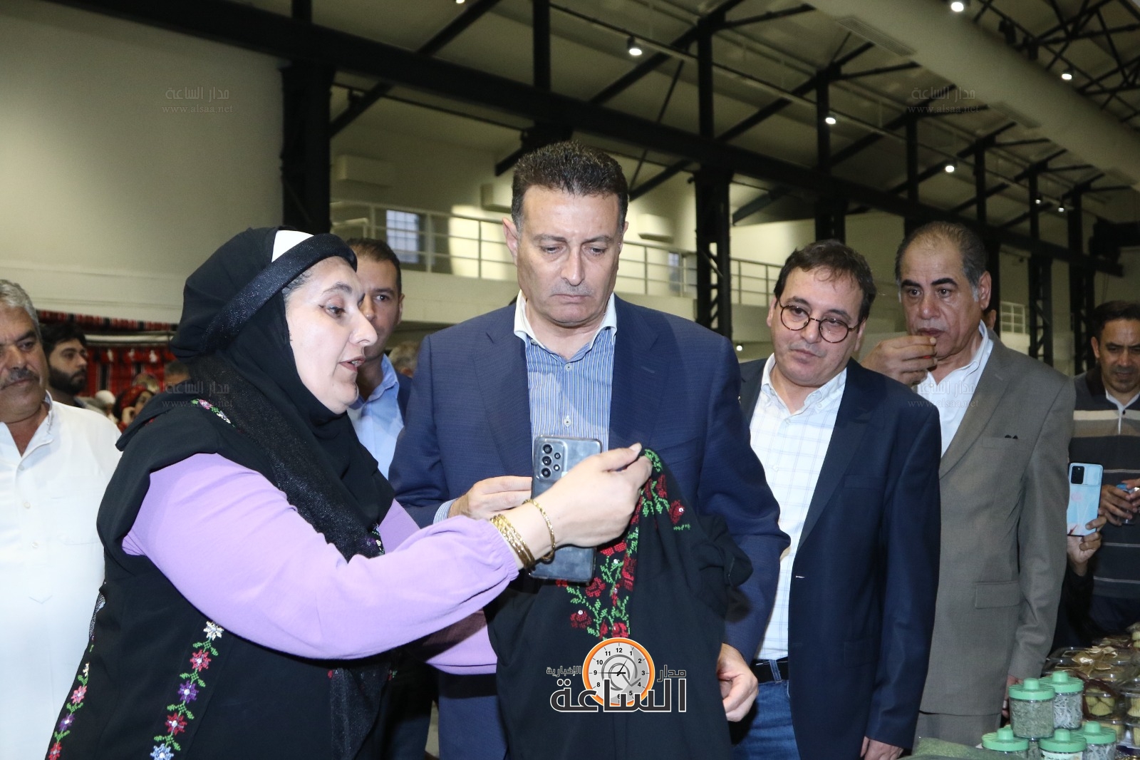 Madar Al-Saa Images 0.7080074826848599