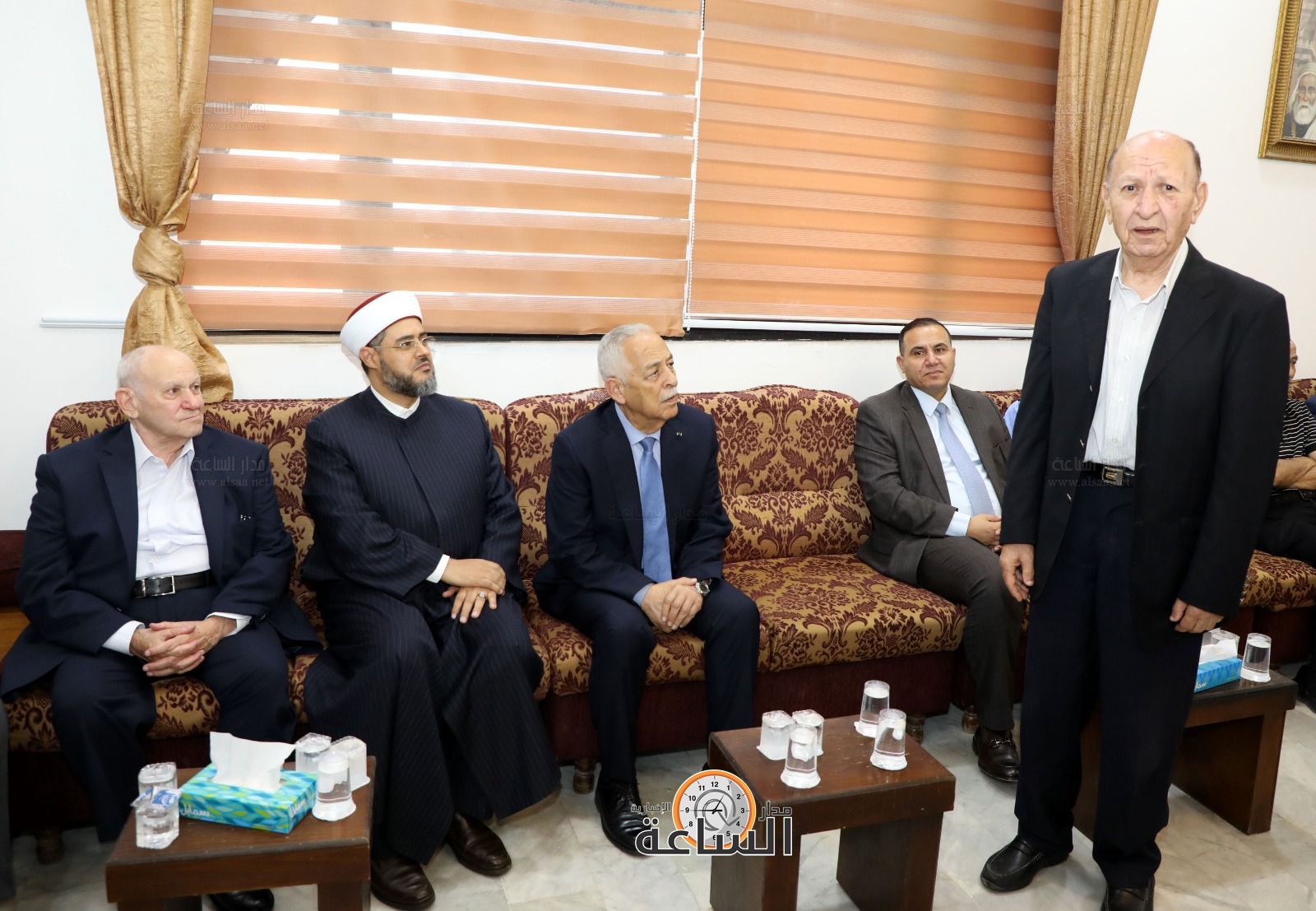 Madar Al-Saa Images 0.8979007672339787