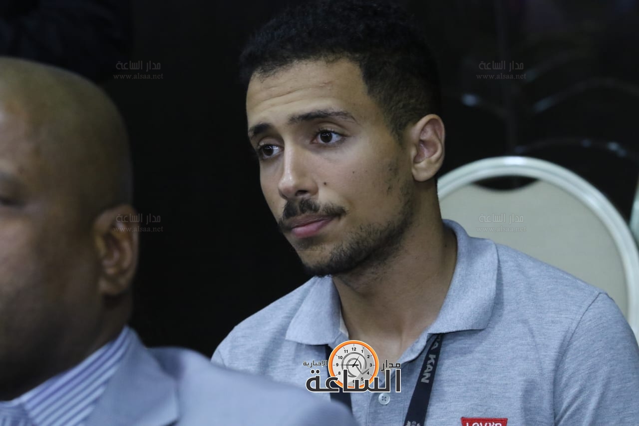 Madar Al-Saa Images 0.4865753087898421