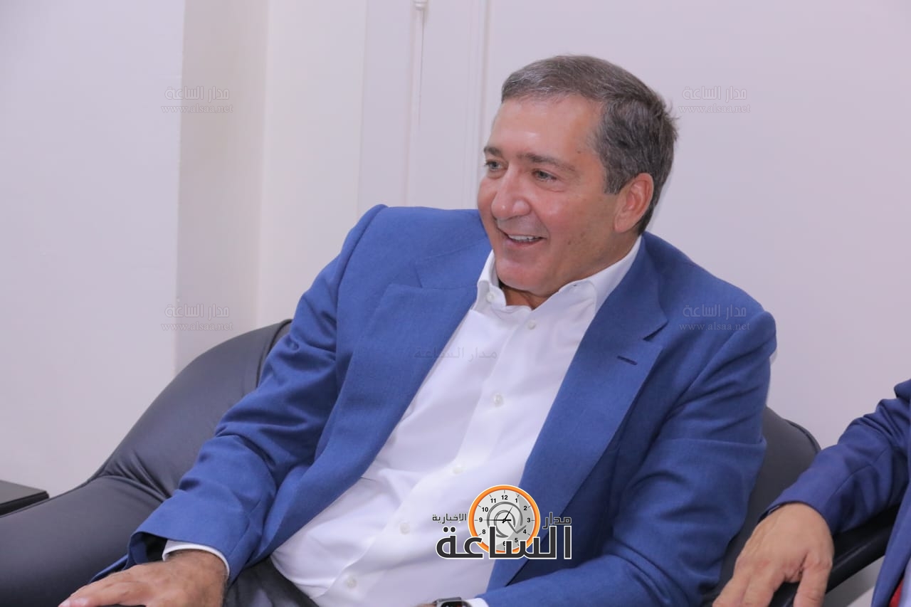 Madar Al-Saa Images 0.13886781558423977