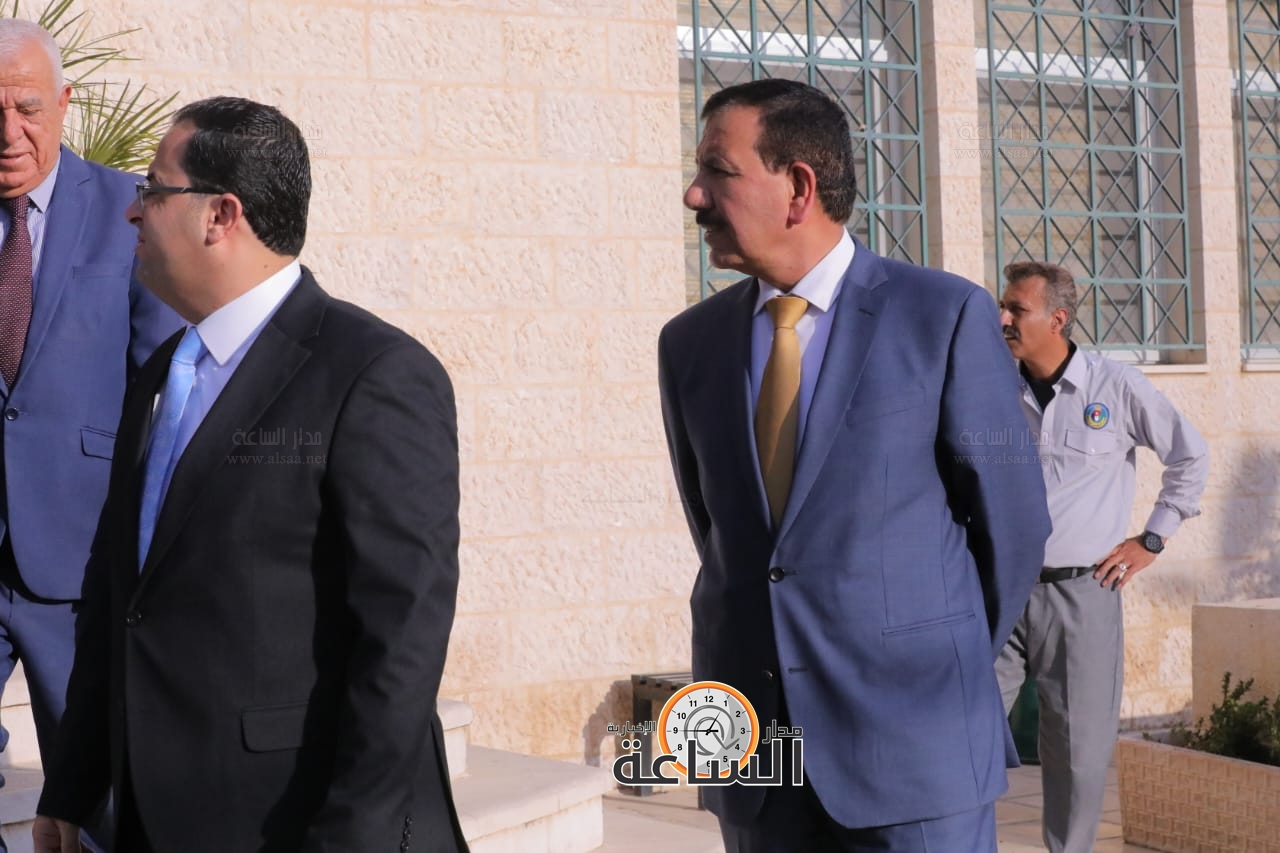 Madar Al-Saa Images 0.8834391955753176