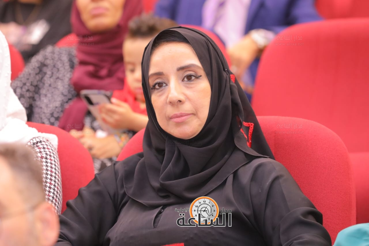 Madar Al-Saa Images 0.3843060971055092