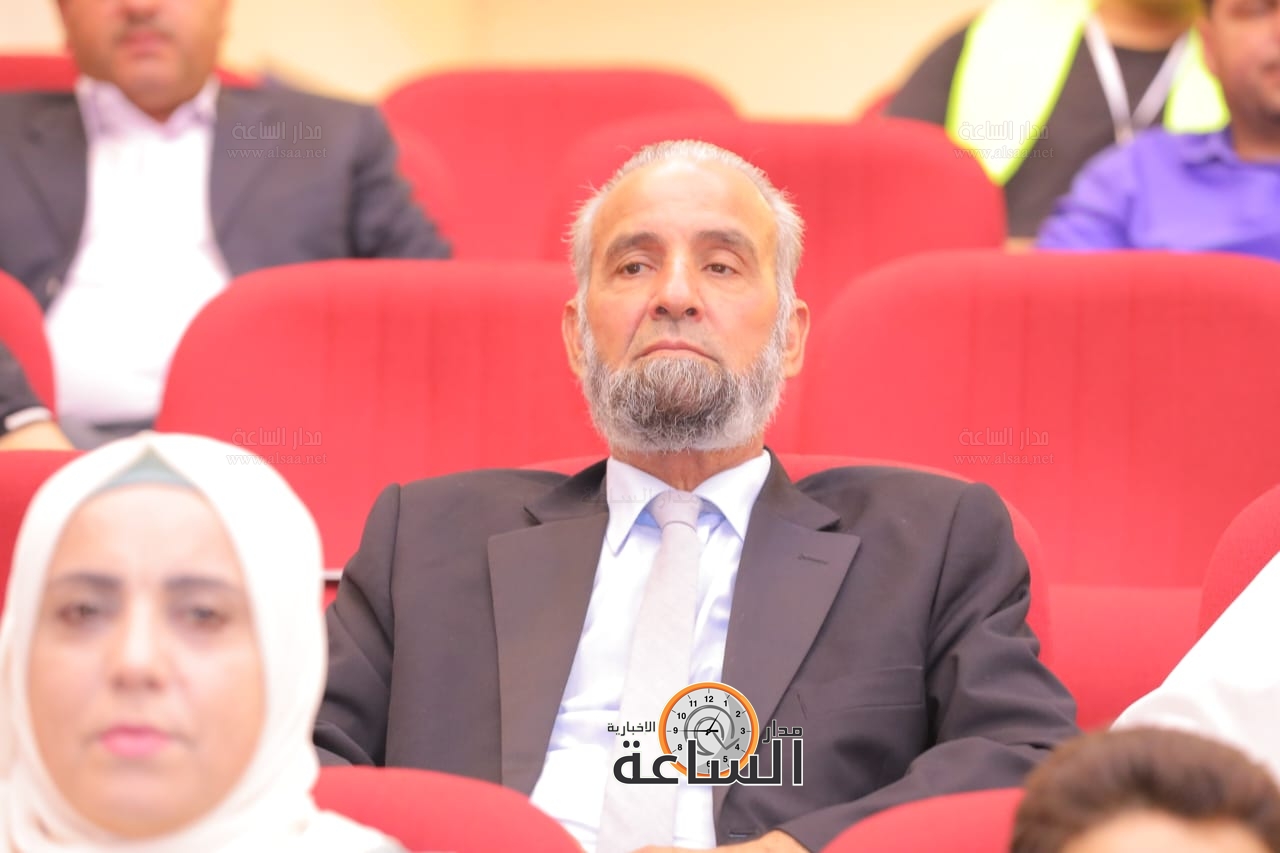 Madar Al-Saa Images 0.04166238600849592