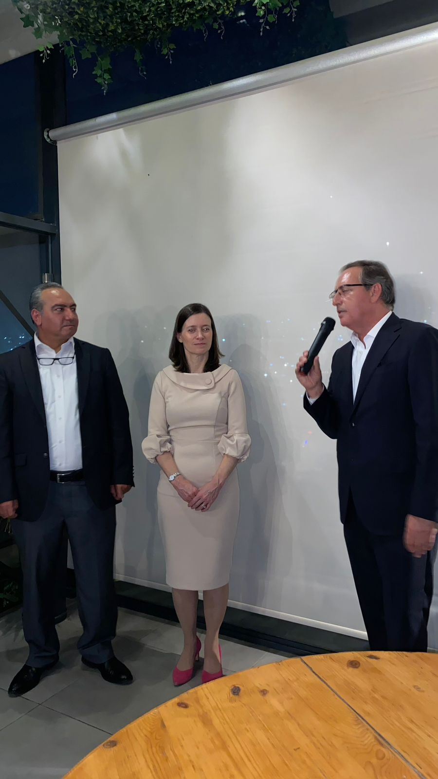 Madar Al-Saa Images 0.31614156572475505