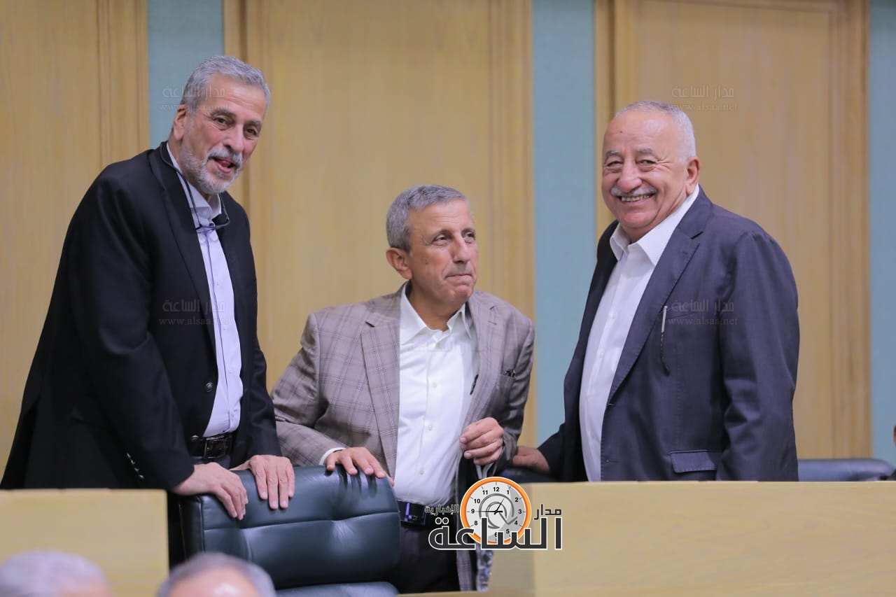 Madar Al-Saa Images 0.5774335940967865