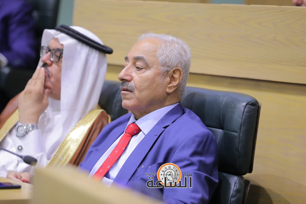 Madar Al-Saa Images 0.41100522399378314