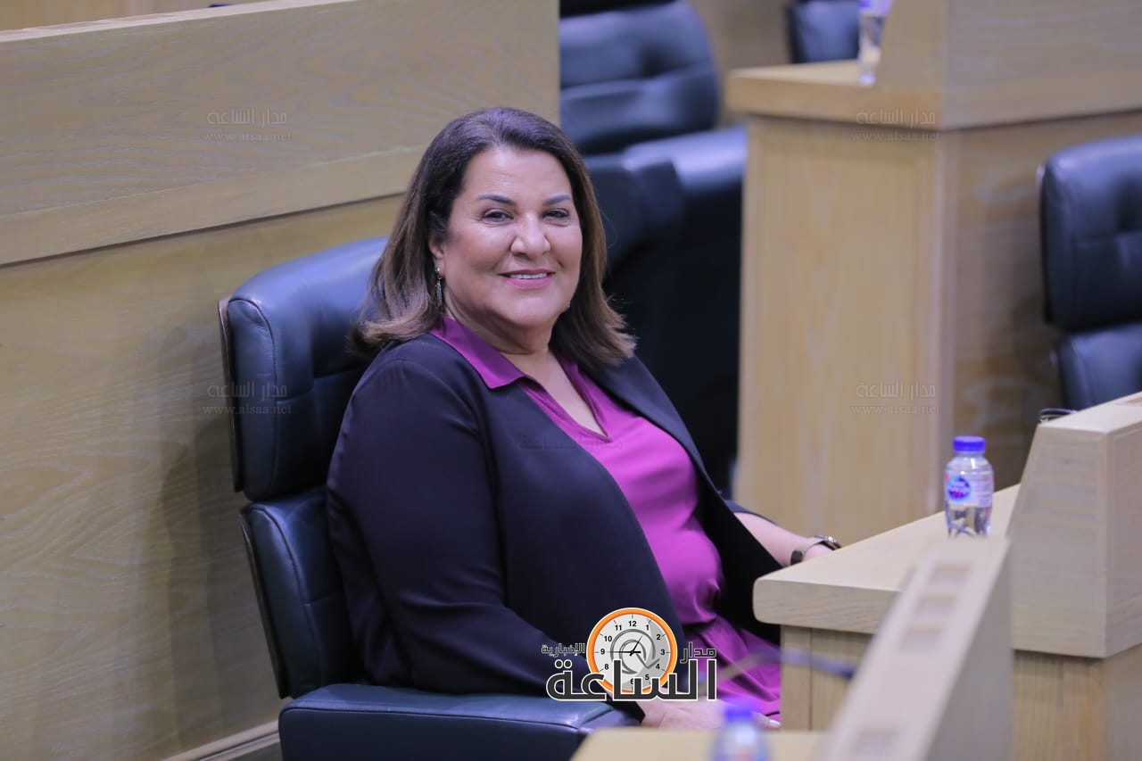 Madar Al-Saa Images 0.12573800371547916