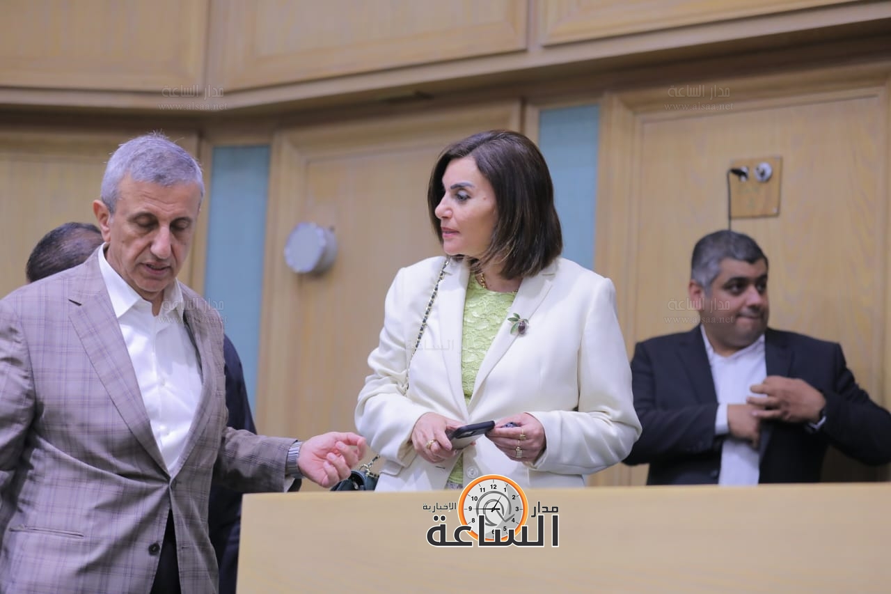 Madar Al-Saa Images 0.9047927584127089