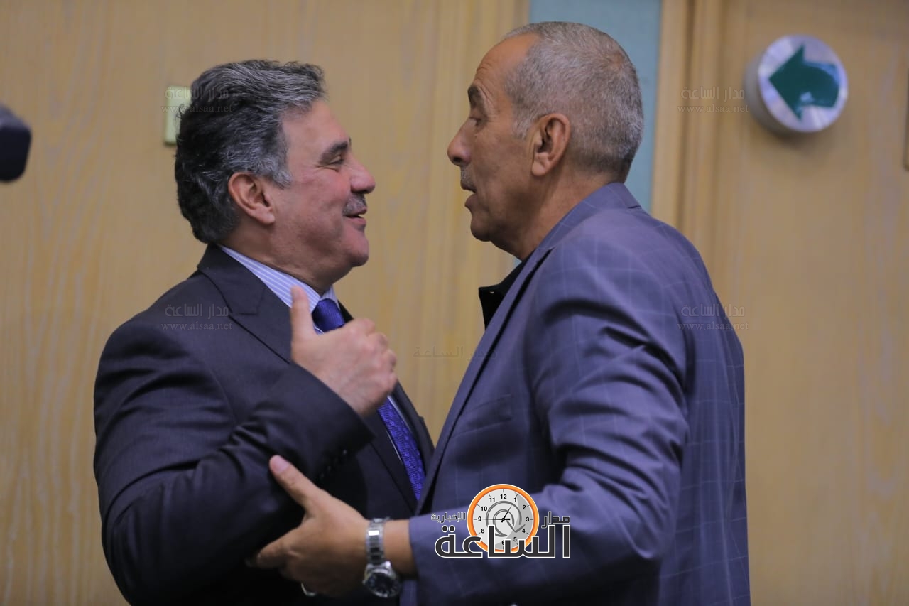 Madar Al-Saa Images 0.8055978258983478