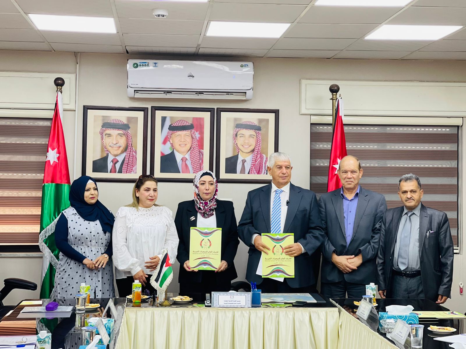 Madar Al-Saa Images 0.7655579487669623