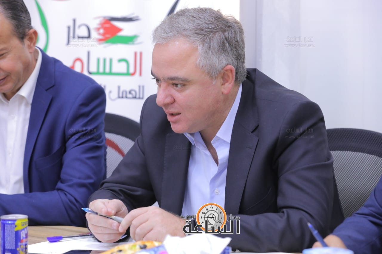 Madar Al-Saa Images 0.9724440667981258