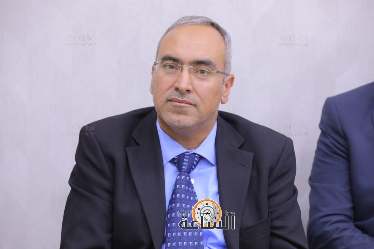 Madar Al-Saa Images 0.4201498976477611