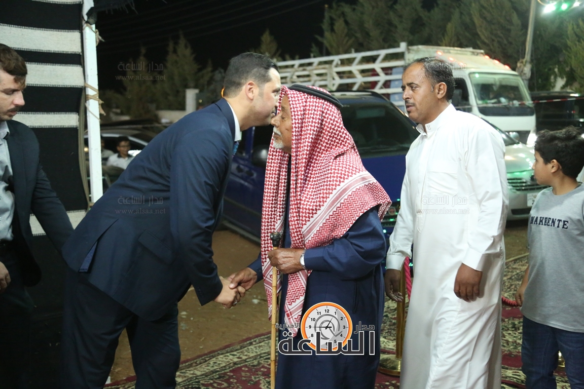 Madar Al-Saa Images 0.7981531000514175