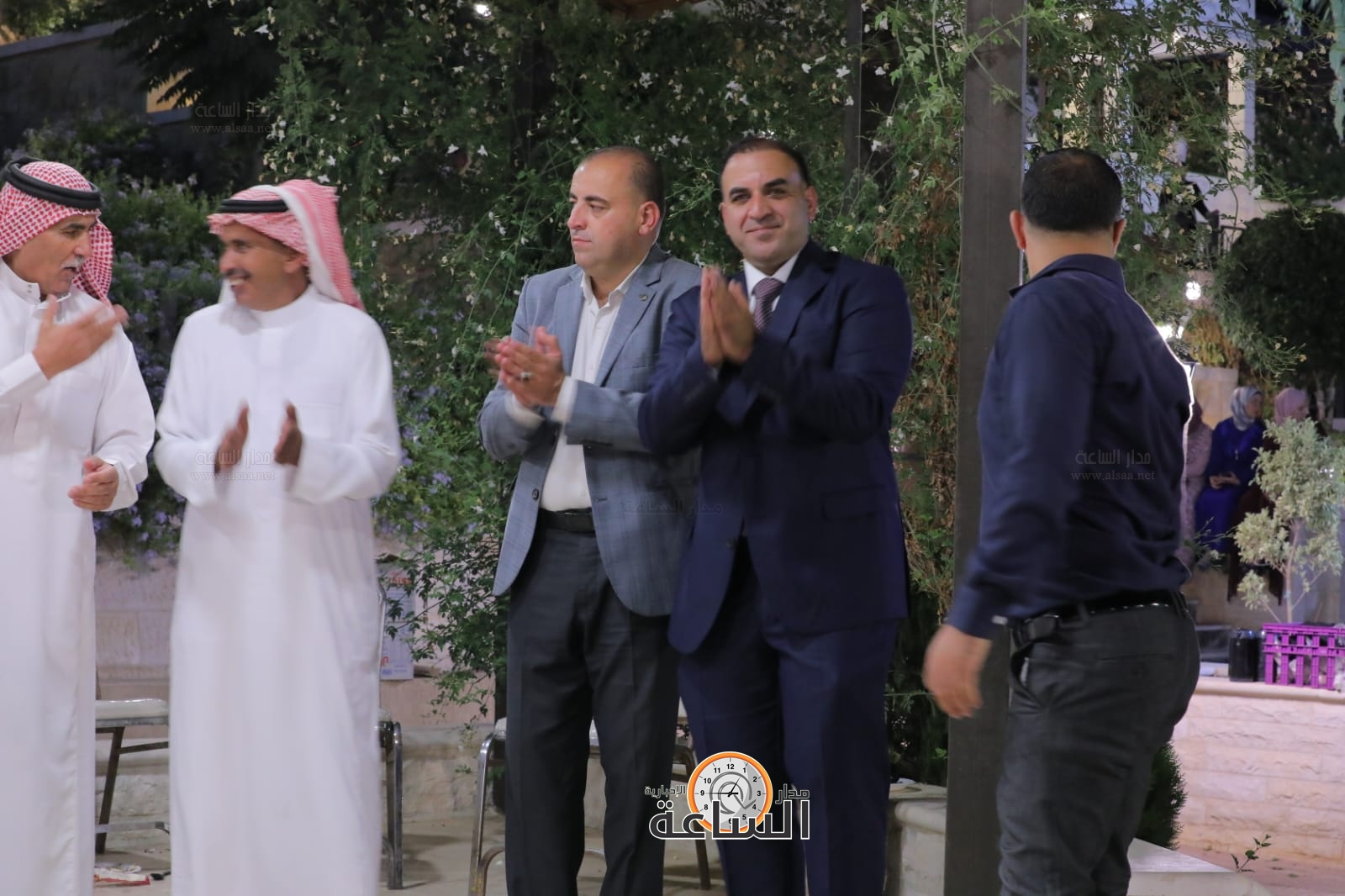 Madar Al-Saa Images 0.28534472377318254