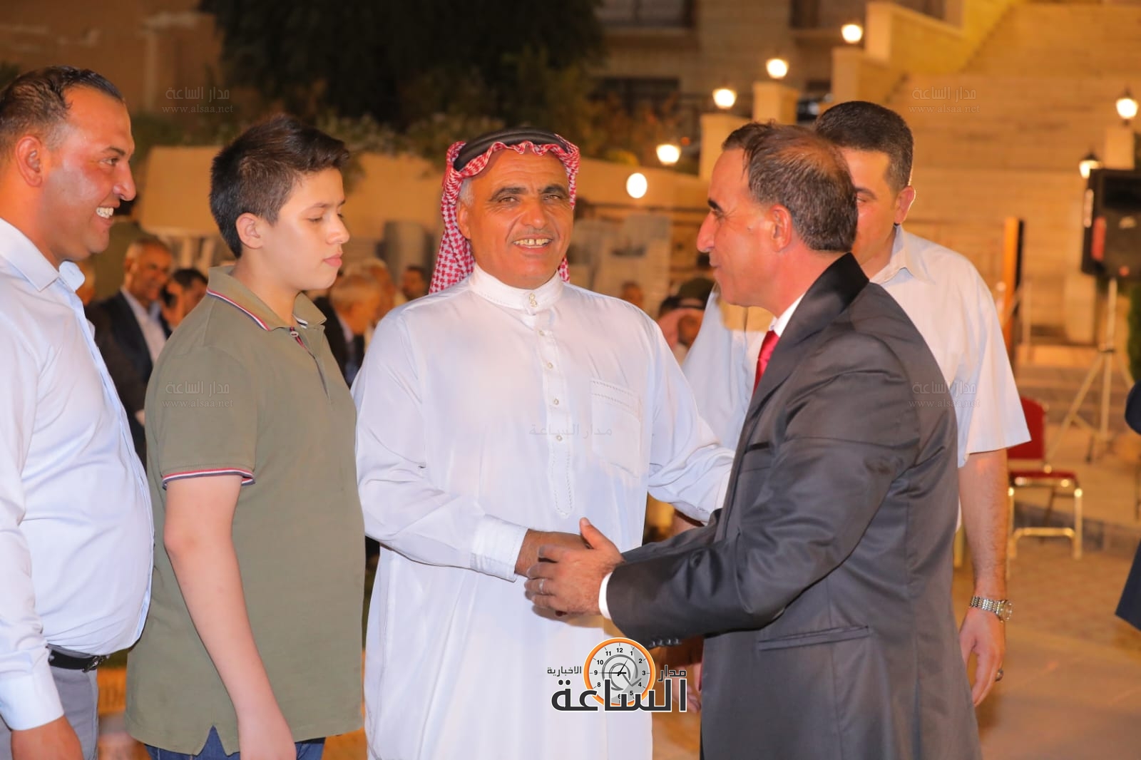 Madar Al-Saa Images 0.0656746158176893