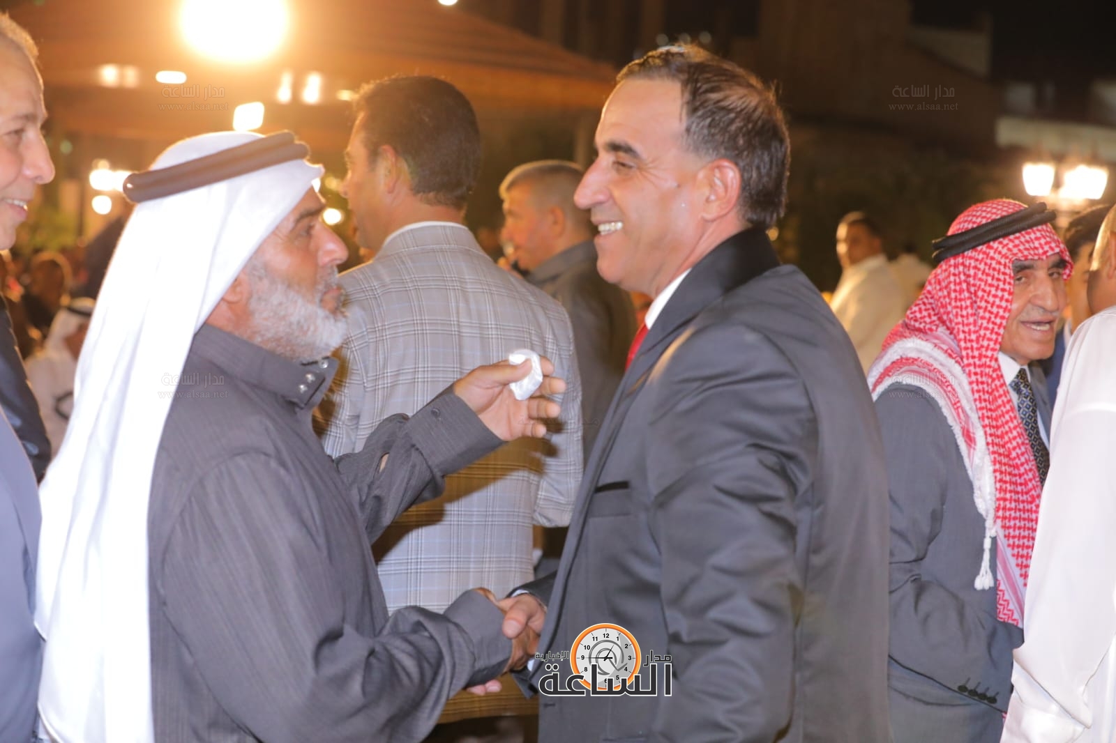 Madar Al-Saa Images 0.819062607678996