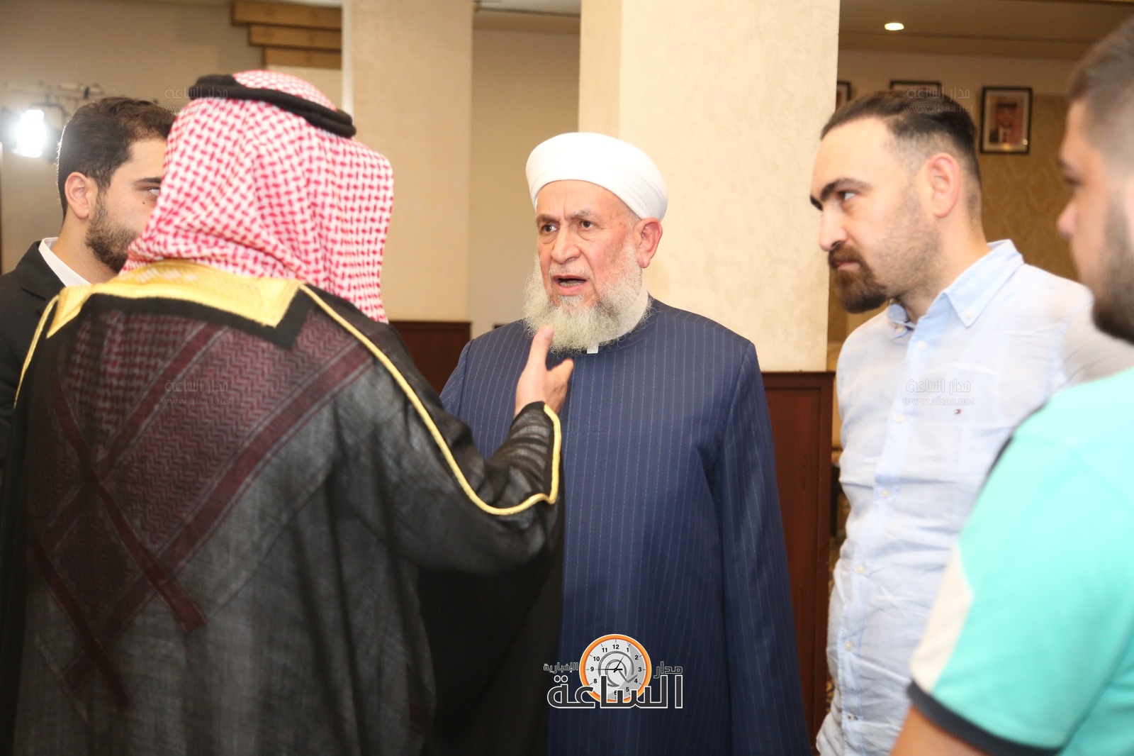 Madar Al-Saa Images 0.8162122370679572