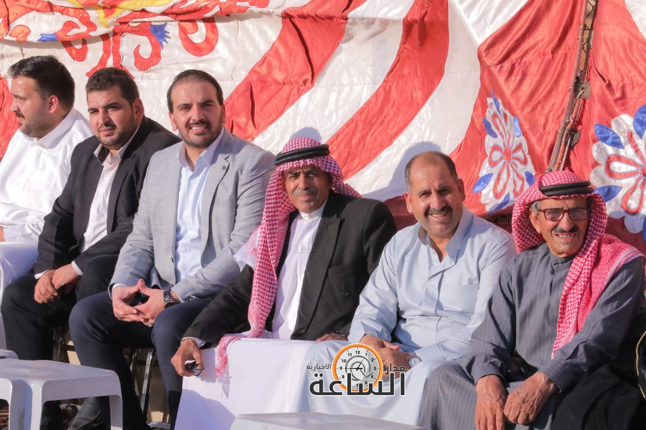 Madar Al-Saa Images 0.41624282156208525