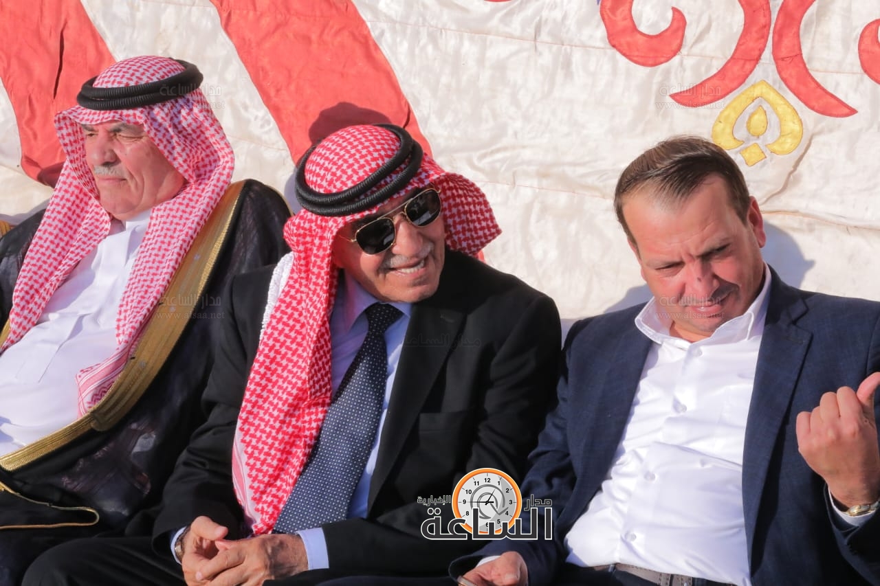 Madar Al-Saa Images 0.8393060651855304