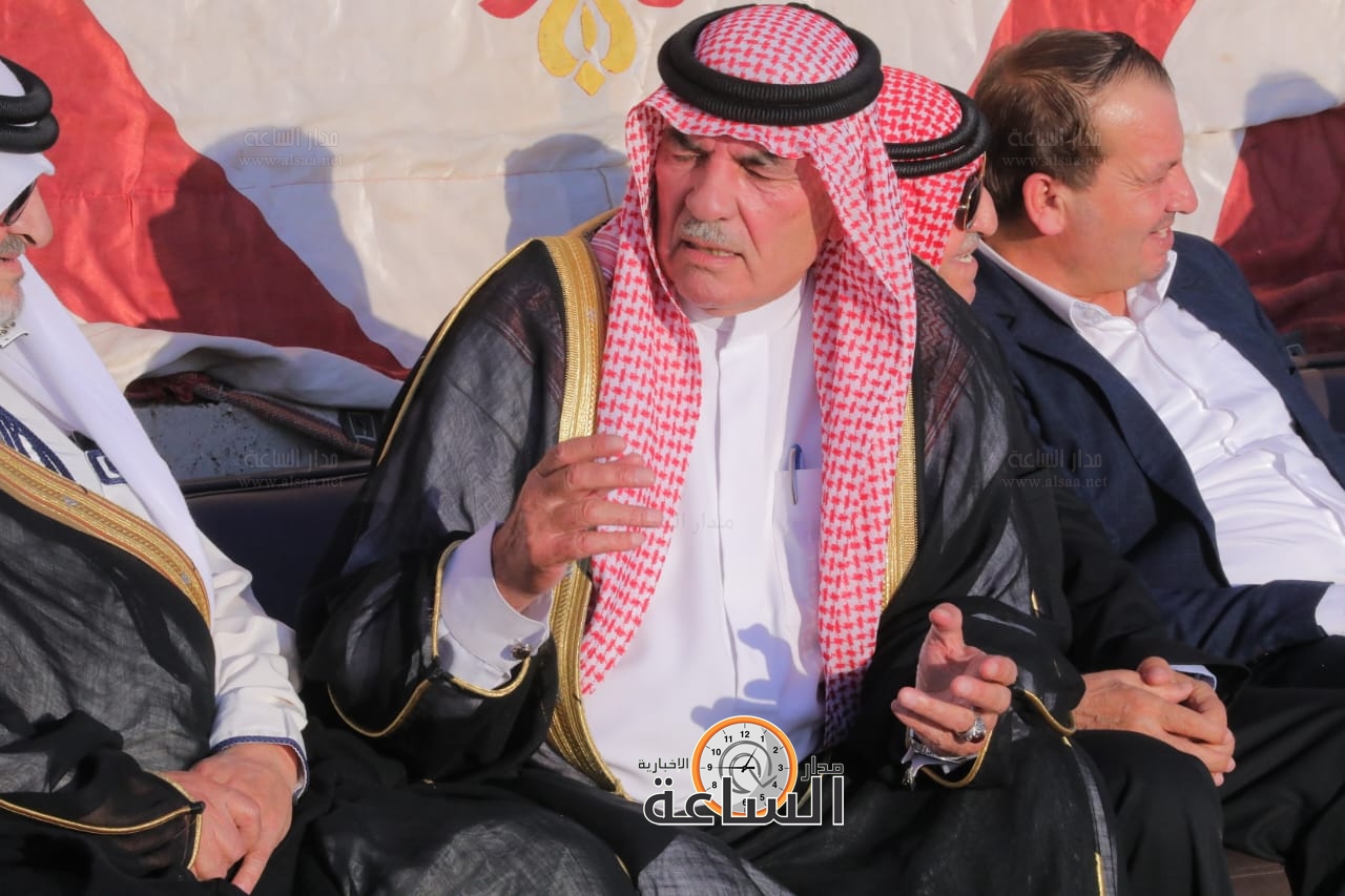 Madar Al-Saa Images 0.015353757871348517