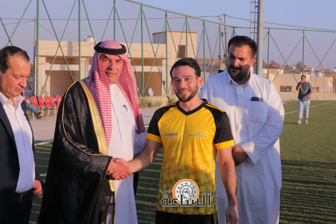 Madar Al-Saa Images 0.8936941364856126