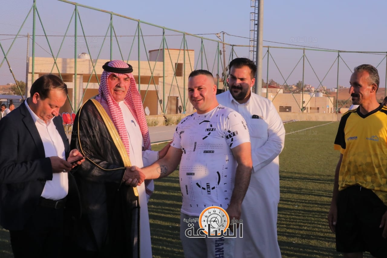 Madar Al-Saa Images 0.0074004769621527355