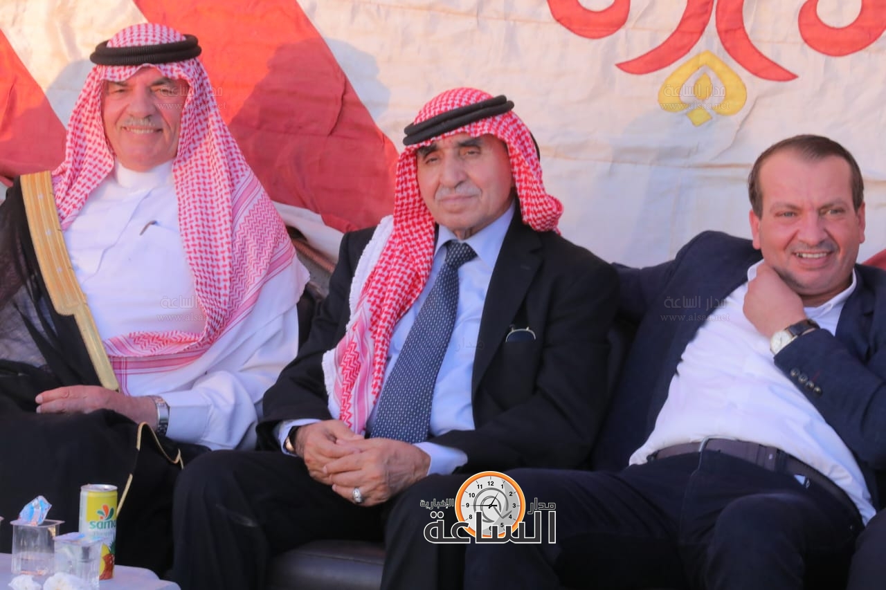 Madar Al-Saa Images 0.4357607413506812