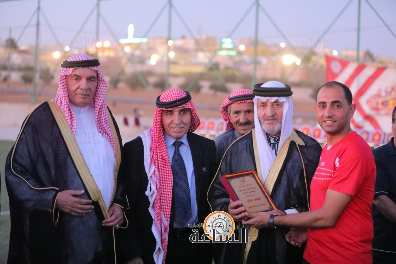 Madar Al-Saa Images 0.6856919422450072