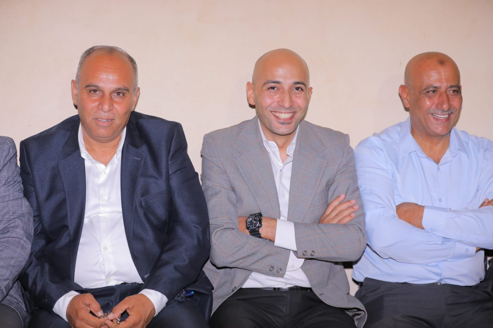 Madar Al-Saa Images 0.6004454649586854