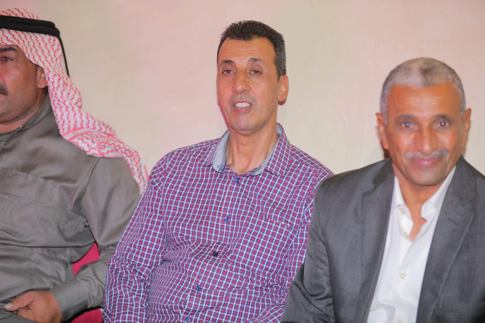 Madar Al-Saa Images 0.1356842559993563