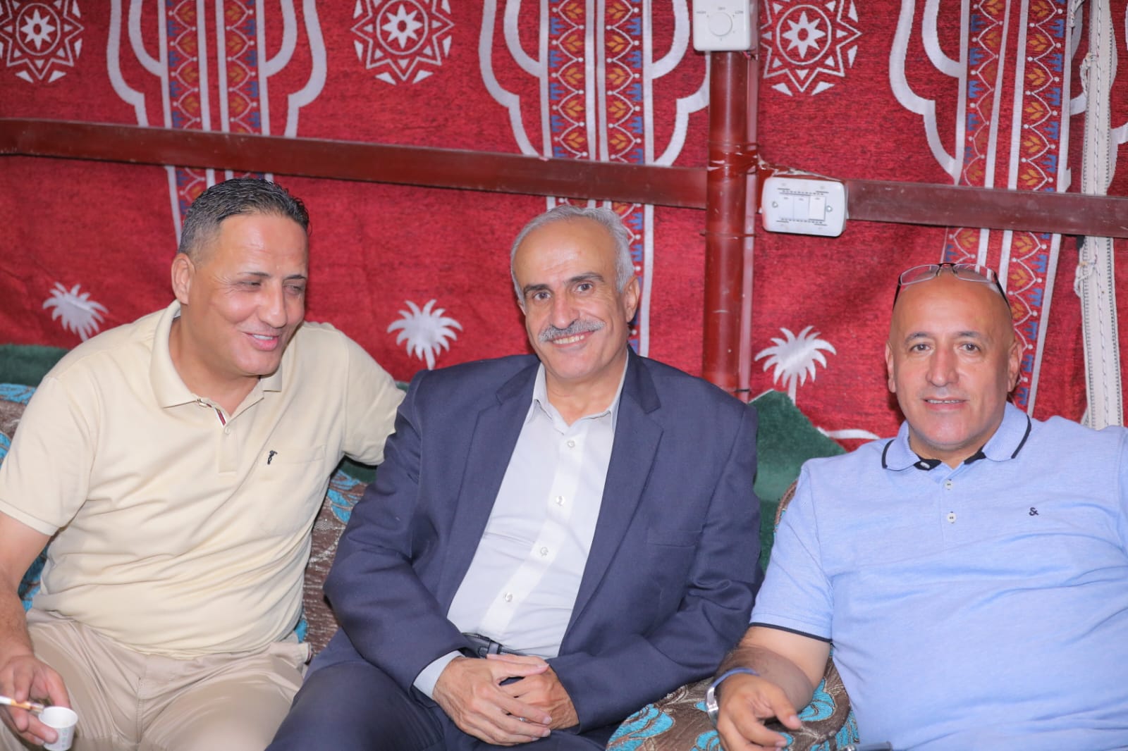 Madar Al-Saa Images 0.7707265310003957